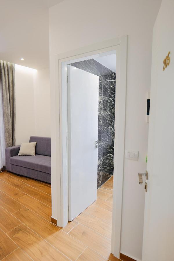 Eden Suites & Apartments Саранде Екстериор снимка