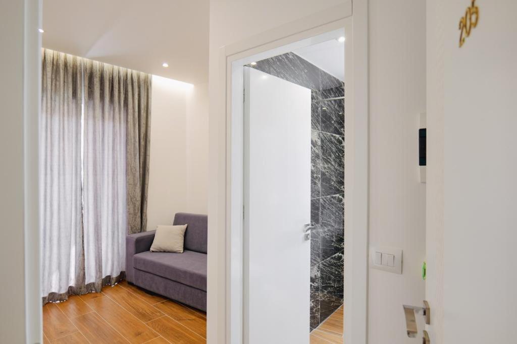 Eden Suites & Apartments Саранде Екстериор снимка